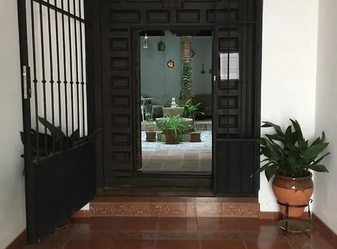 Suitesmagistral Bed And Breakfast Guadix