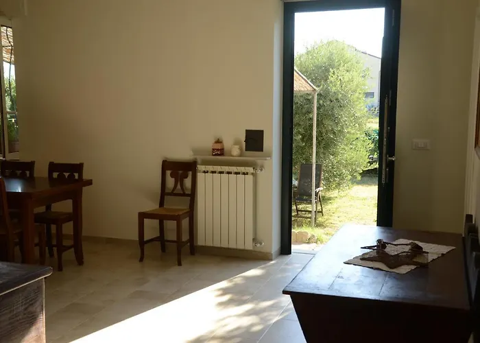 Calicantus Bed And Breakfast Albenga