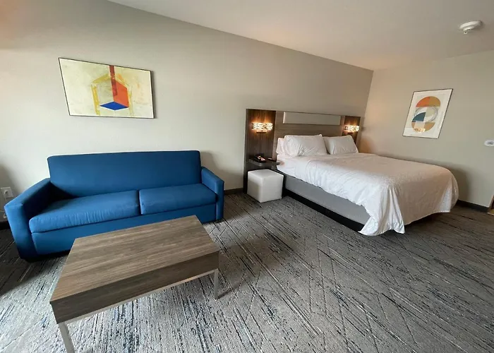 Fort Smith Hotels