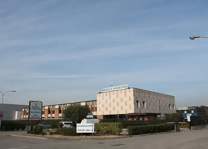 Hotel Cangrande Di Soave