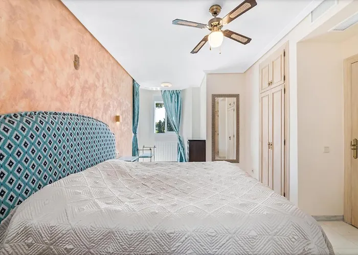 Townhouse At Los Naranjos Gc Marbella