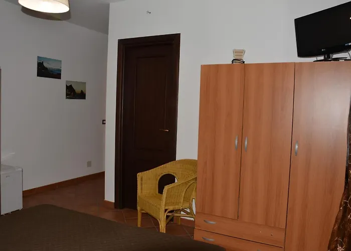Bed and Breakfast A due passi dal mare Capo dʼOrlando