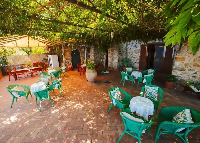 Aparthotel Residenza Golfo Degli Ulivi Caprioli