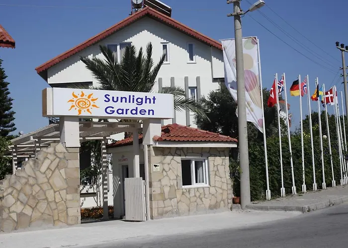 Sunlight Garden Hotel Side