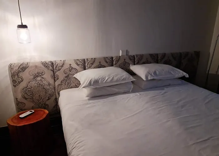 Rosa Biscoito Suites Luso 