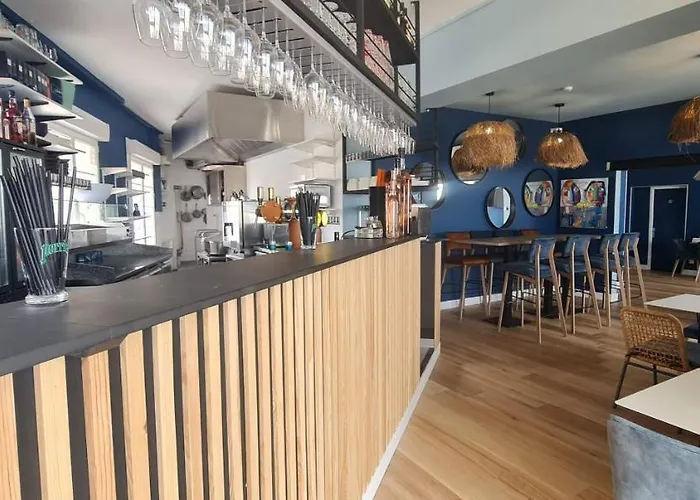 Hôtel Restaurant L'Atelier des Cousins Châtelaillon-Plage