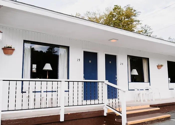 Blue Moon Motel Lake George