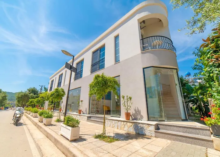 Hotel NEBO Ksamil