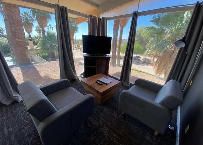 Palms At Indian Head Hotel Borrego Springs