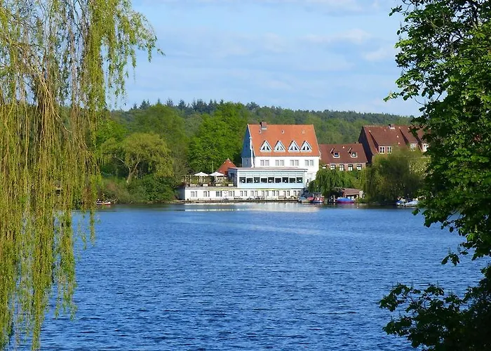 Restaurant und Hotel Zum Weissen Ross