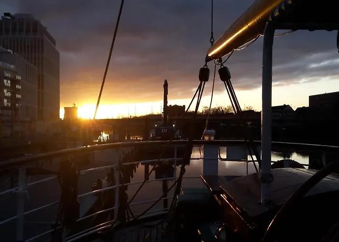 Alexander von Humboldt - Das Schiff Bremen