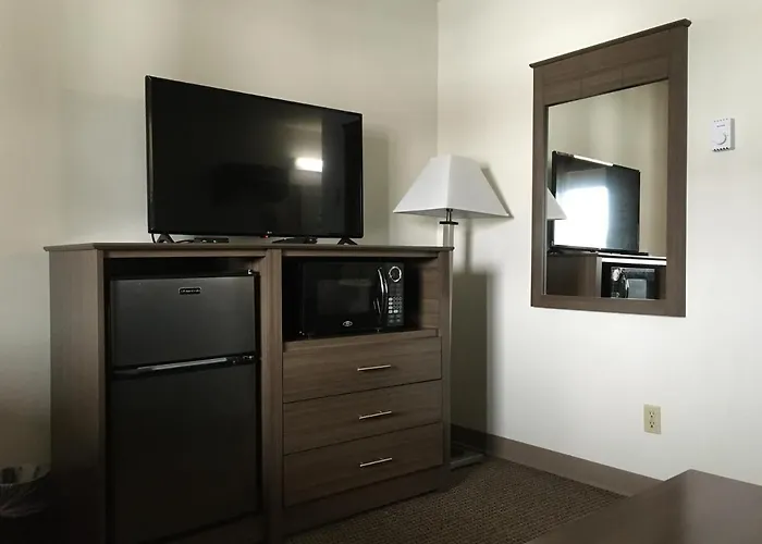 Lakes Area Inn