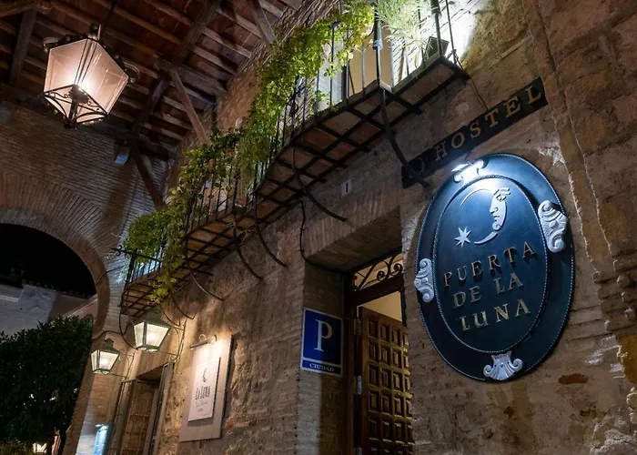 Puerta De La Luna Córdoba
