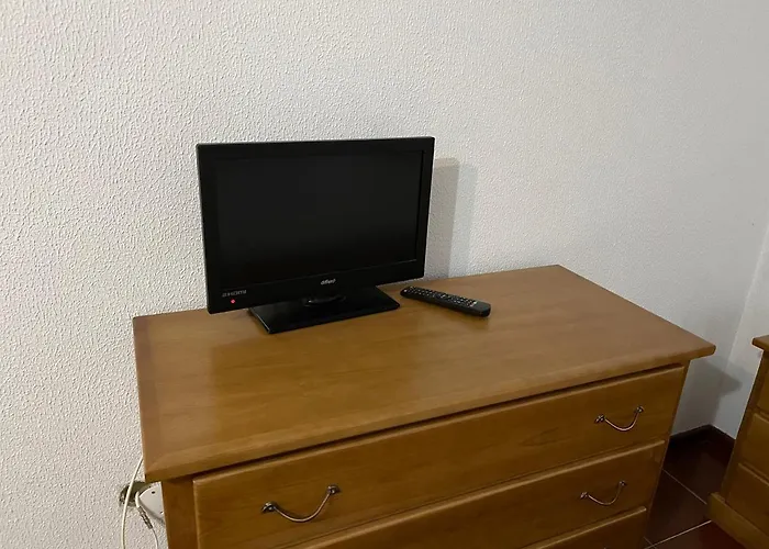Kualquer Koisa Hotel Tondela