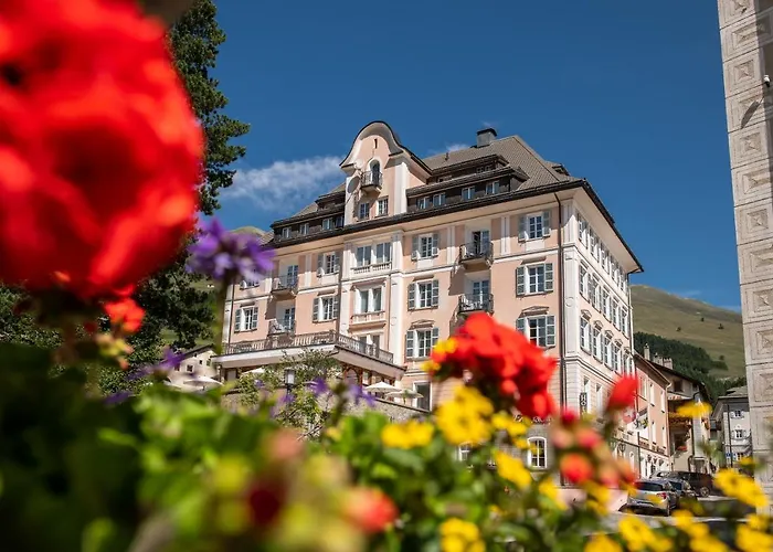 Hotel Engiadina