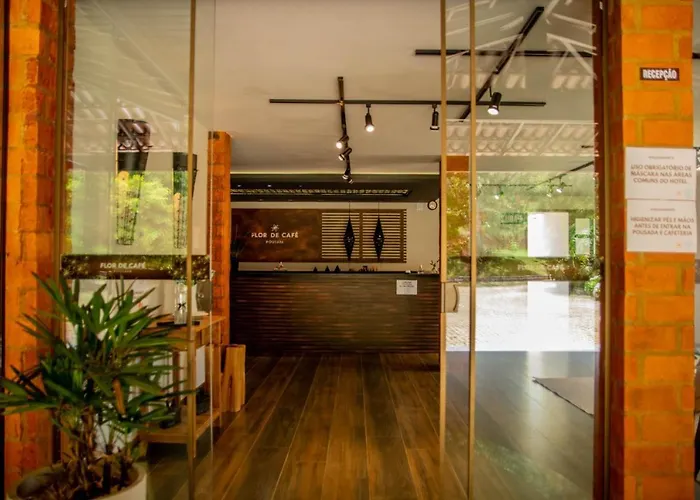 Flor de Café Pousada