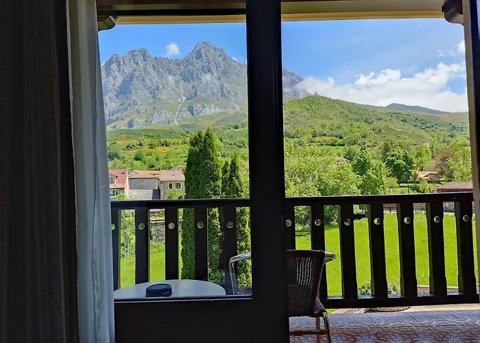 Hotel Cumbres de Valdeón Posada De Valdeon