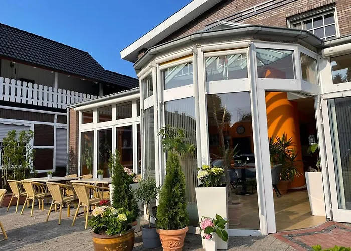 Varel Bay Hotel