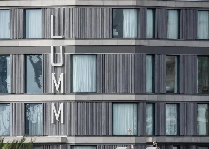 Hotel LIVVO Lumm Las Palmas / Gran Canaria