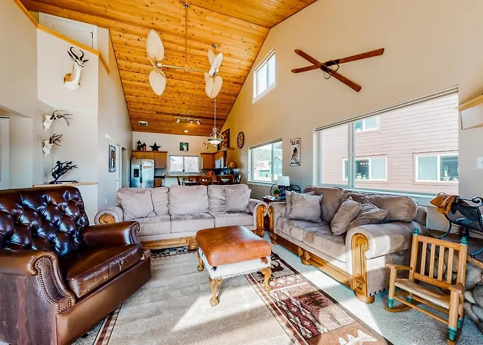 Firelight Chalet 94