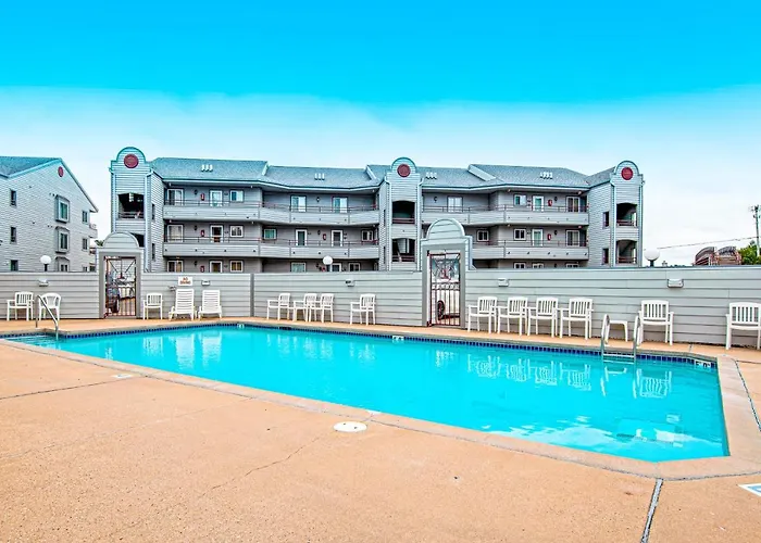Lighthouse Cove #208 Apartment Wisconsin Dells