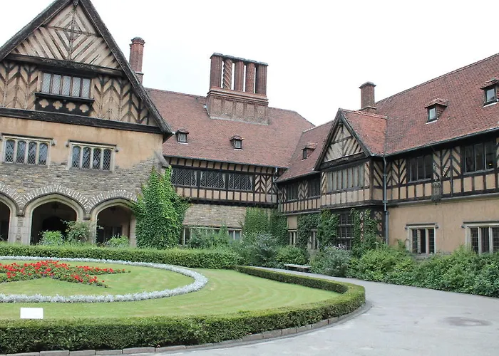 Relexa Schlosshotel Cecilienhof Potsdam