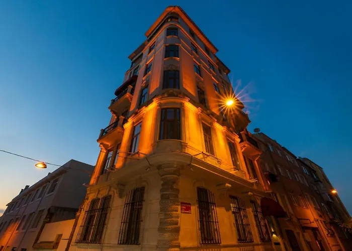 O'Pera Okanli Suites
