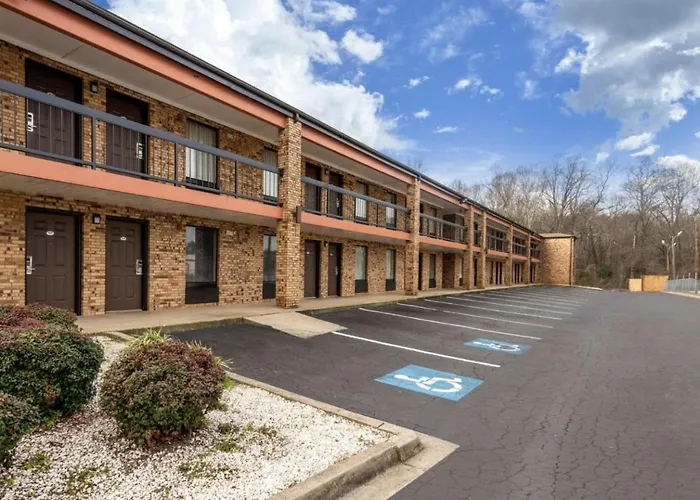 Southern Inn And Suites