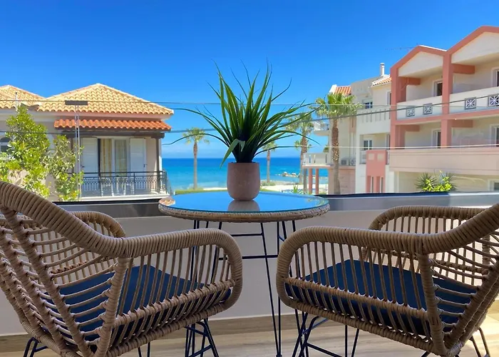 Roula Kotsonis Superior Apartment