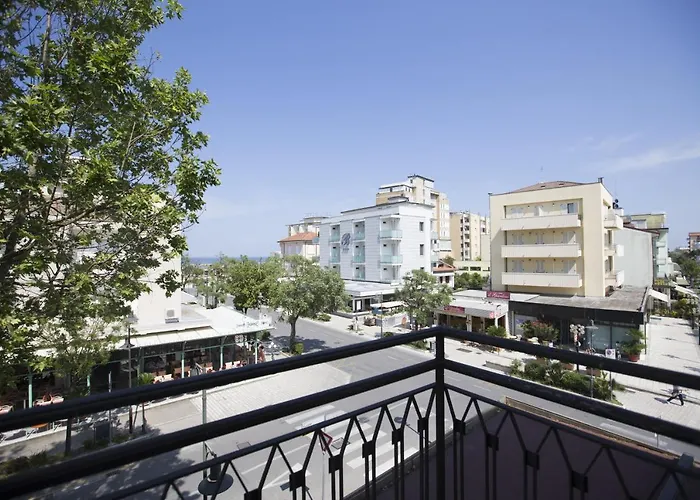Hotel Desiree Cesenatico
