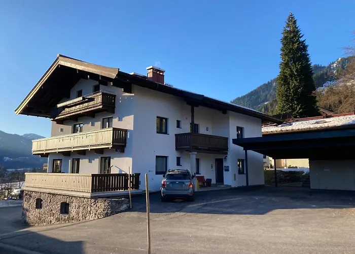 Fruehstueckspension & Appartements Eugenie Kitzbühel