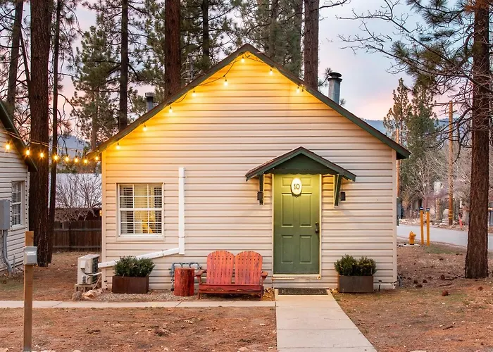Lakewood Cabins