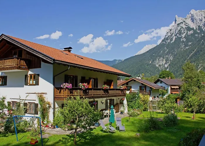 Gästehaus Kurparkfrieden Mittenwald