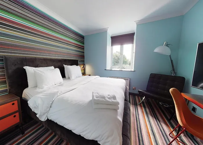 Village Hotel Leeds North