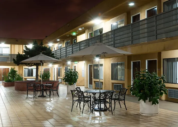Gardena Terrace Inn (Adults Only)