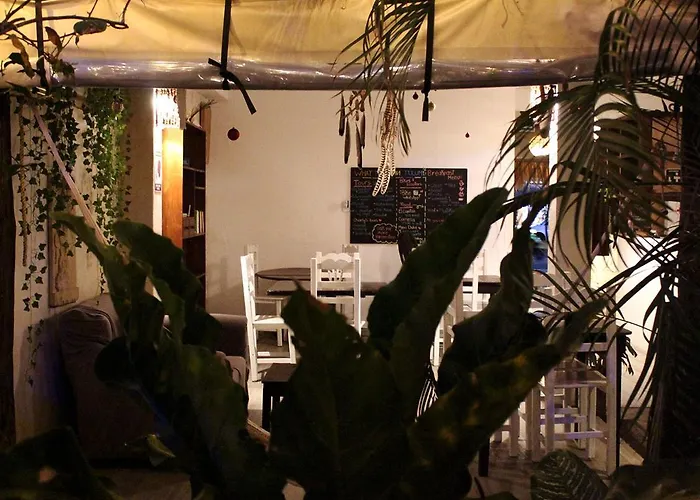 L Hotelito