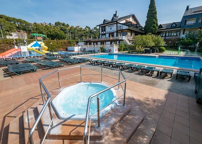 Holiday Home Santa Susanna 94 With Outdoor Swimmingpool