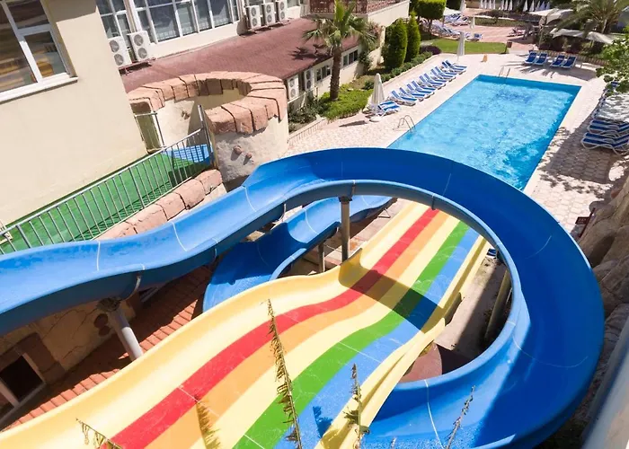 Nova Park Hotel Side