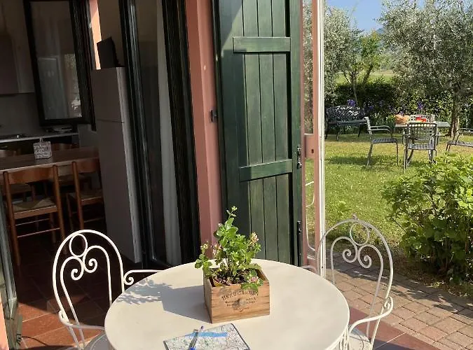 La Romantica Pool And Garden House Manerba del Garda