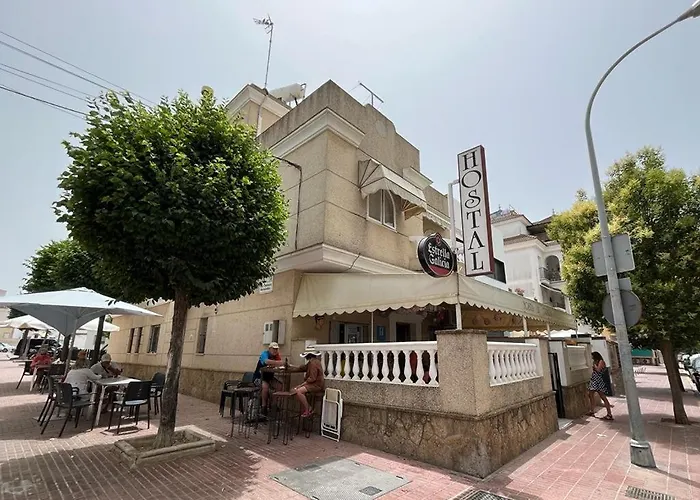 Hostal Restaurante La Giralda Rota