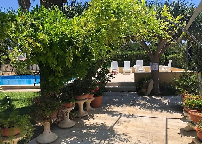 Villa Yucca Avola