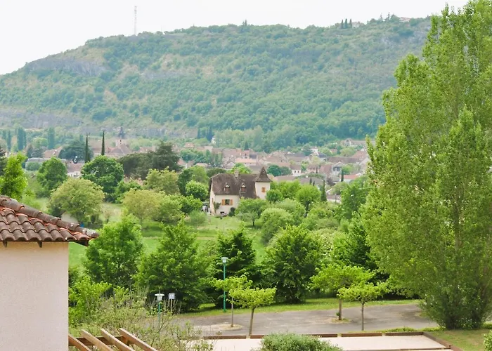 Le Domaine des Cazelles by Ateya Vacances Cajarc