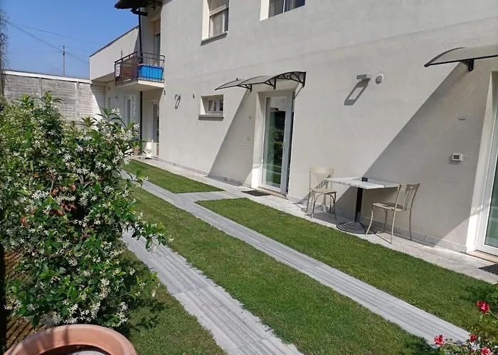 Garda Guest House