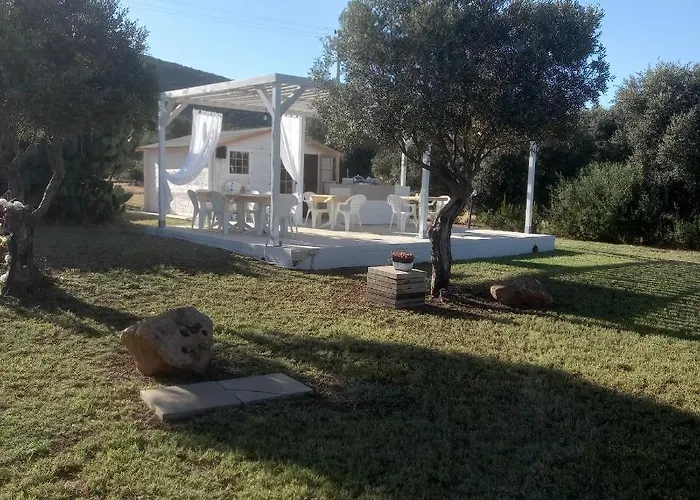 B&B Gli Ulivi SantʼAnna Arresi