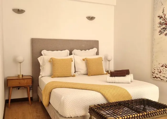 Casa Do Criativo Bed&Breakfast Almada
