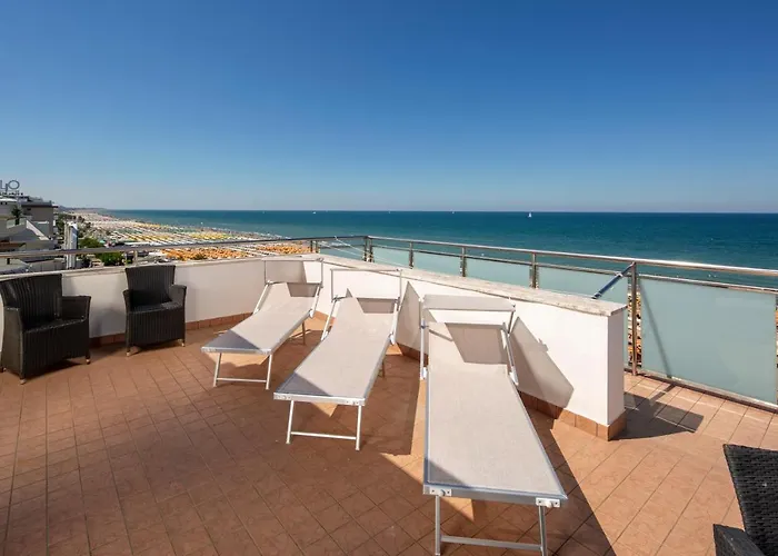 Hotel Des Nations - Vintage Hotel Sul Mare Riccione