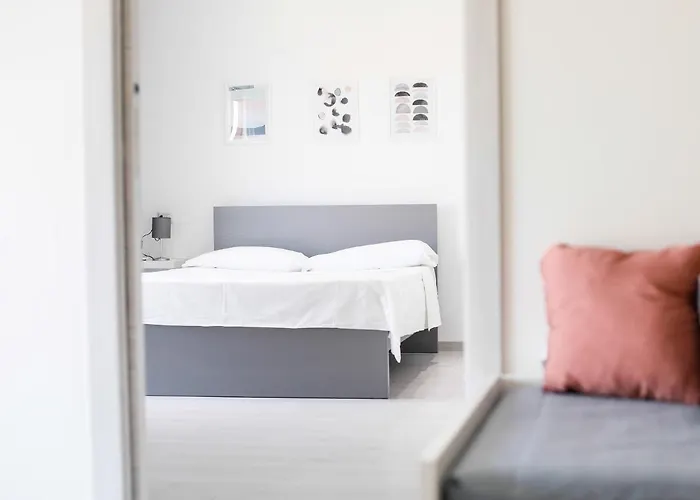 Sofita - Rooms & Apartment