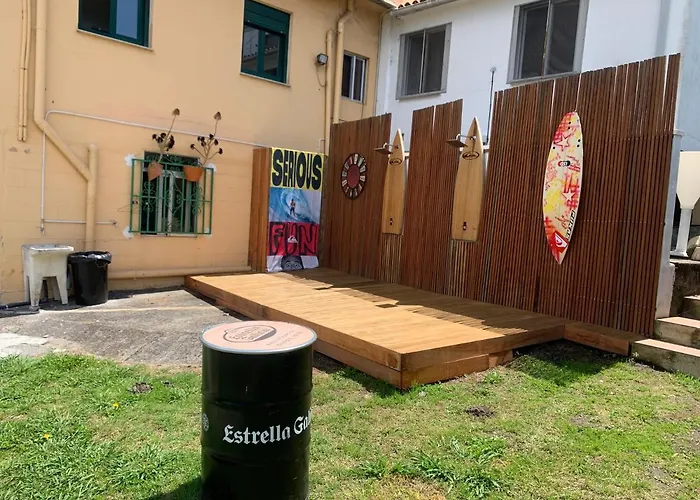 A Cochera Hostel Ferrol