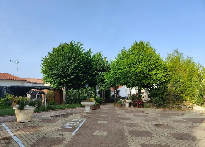 Auberge Le Chata