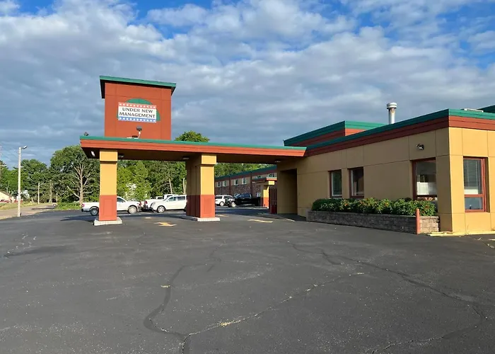 Posh Inn & Suites Wisconsin Rapids